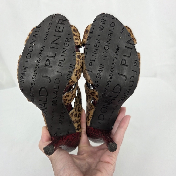 Donald J Pliner Glula Leopard platform heels Women's 6.5M - Picture 6 of 14